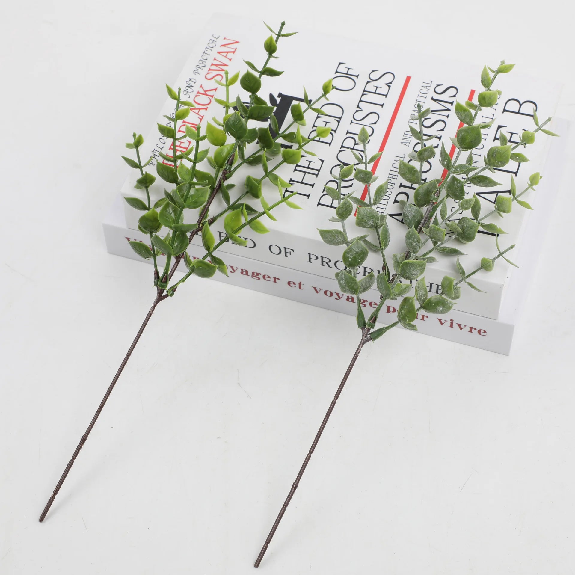 12PCS Simulated Greenery Eucalyptus Wedding Home Hotel Christmas Fake Plant Props Landscaping Flower Arrangement Decoration